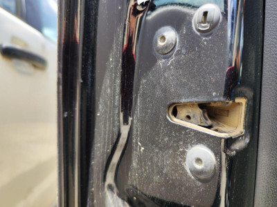CERRADURA PUERTA DELANTERA IZQUIERDA