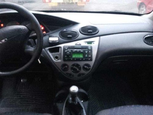  FORD FOCUS BERLINA (CAK) 