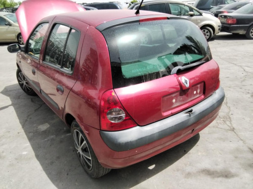 RENAULT CLIO II FASE II (B/CB0) — vehículo donante para recambios 