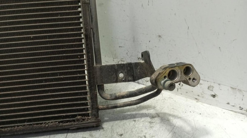 CONDENSADOR / RADIADOR AIRE ACONDICIONADO de segunda mano