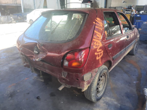  FORD FIESTA BERLINA (DX) 