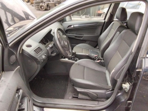  OPEL ASTRA H BERLINA 