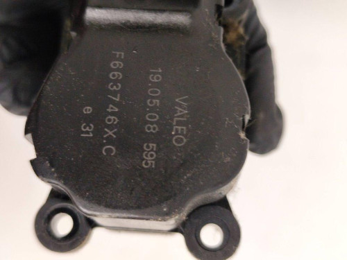  MOTOR APERTURA TRAMPILLAS CLIMATIZADOR Peugeot 207 