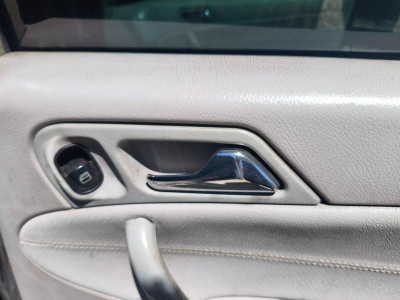 MANETA INTERIOR TRASERA DERECHA, MERCEDES-BENZ, CLASE C (BM 203) BERLINA