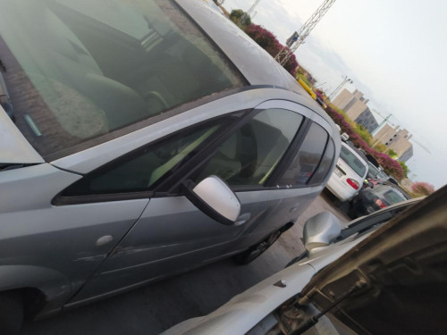  PUERTA DELANTERA IZQUIERDA OPEL MERIVA 