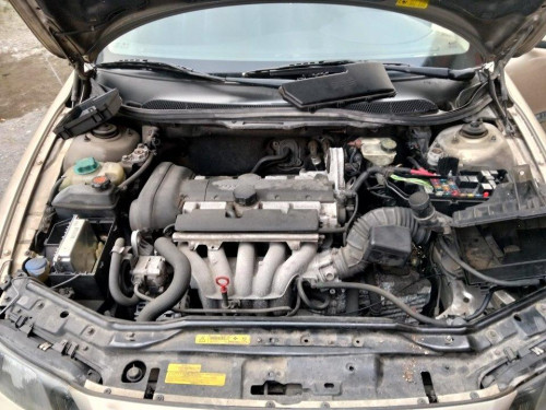  VOLVO S60 BERLINA 