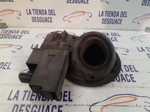 TAPA EXTERIOR COMBUSTIBLE 