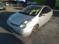 TOYOTA PRIUS (NHW20)