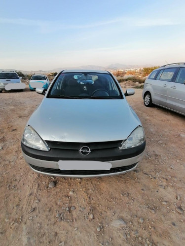 OPEL CORSA C — автомобиль-донор на запчасти 