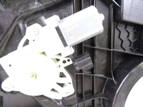  ELEVALUNAS DELANTERO IZQUIERDO, FORD, PUMA 