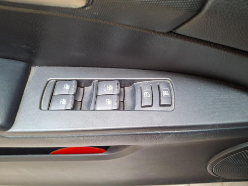 MANDO ELEVALUNAS DELANTERO IZQUIERDO Ssangyong ACTYON 