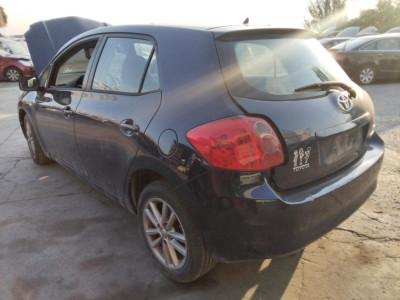 TOYOTA AURIS (E15)