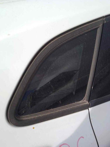 LUNA CUSTODIA TRASERA DERECHA Volvo V40 