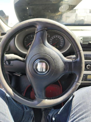 VOLANTE Seat LEON (1M1) 