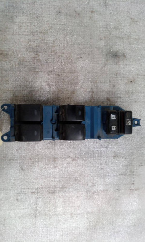  MANDO ELEVALUNAS DELANTERO IZQUIERDO Toyota VERSO (AUR2/ZGR2) 