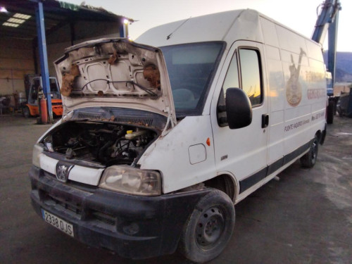 PEUGEOT BOXER (290/330) FURGÓN BAT.2850MM (2002) — vehículo donante para recambios 