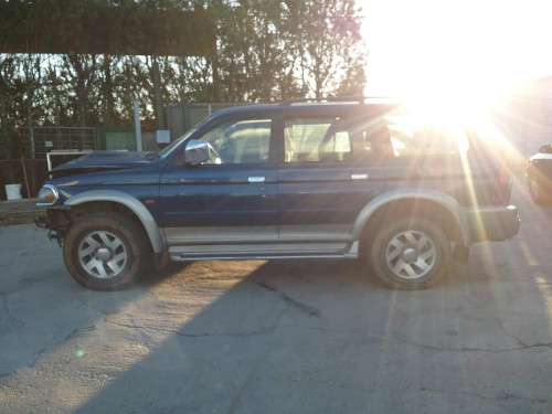 MITSUBISHI MONTERO SPORT (K90) 
