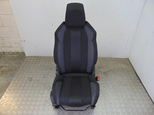  JUEGO ASIENTOS COMPLETO, PEUGEOT, 5008 