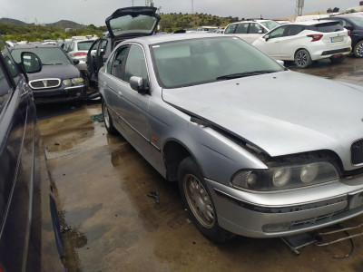 BMW SERIE 5 BERLINA (E39)
