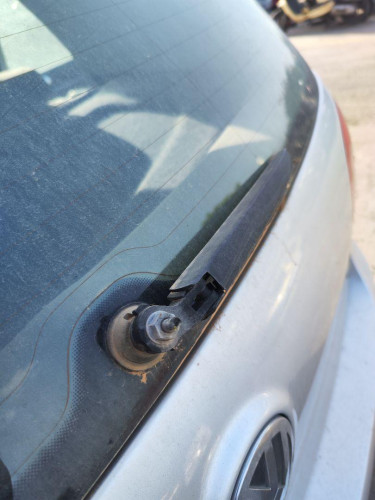 BRAZO LIMPIA TRASERO Volkswagen GOLF V (1K1)(10.2003) 
