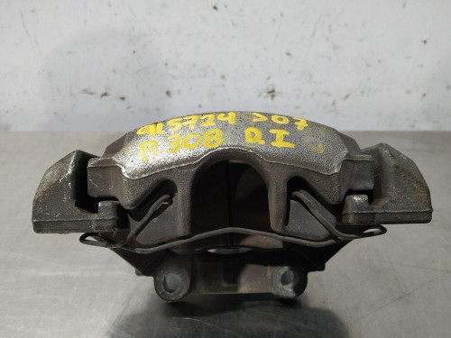  PINZA DE FRENO DELANTERA IZQUIERDA 