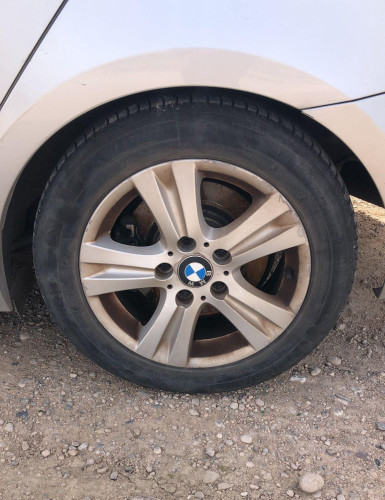 BMW SERIE 1 BERLINA (E81/E87) — автомобиль-донор на запчасти 