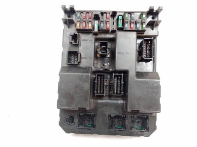 CAJA RELES / FUSIBLES, PEUGEOT, 307 (S1)(04.2001)