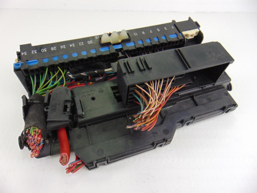 CAJA RELES / FUSIBLES, BMW, SERIE X3 (E83)
