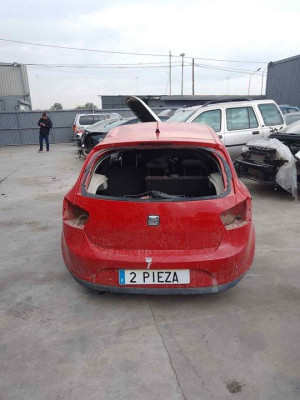 SEAT IBIZA BERLINA (6J5)