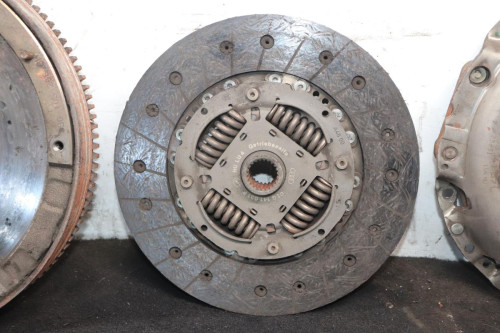  KIT EMBRAGUE SEAT EXEO BERLINA (3R2) 