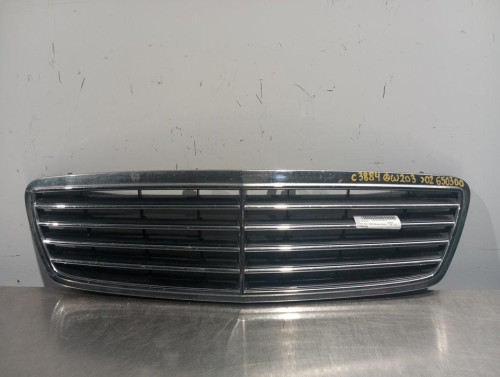  REJILLA DELANTERA, MERCEDES-BENZ, CLASE C (BM 203) BERLINA 
