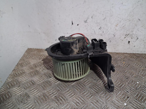 MOTOR CALEFACCION 