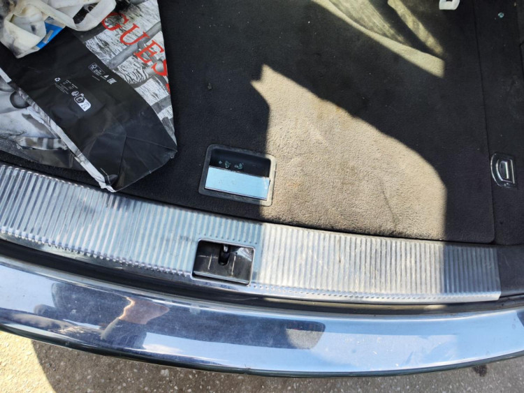PANEL TRASERO