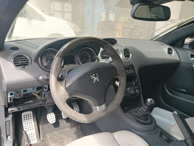 PEUGEOT RCZ