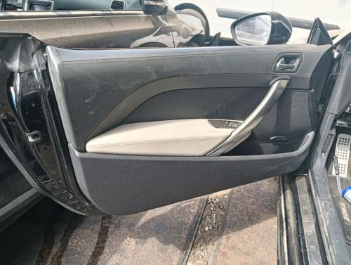 PEUGEOT RCZ — vehículo donante para recambios 