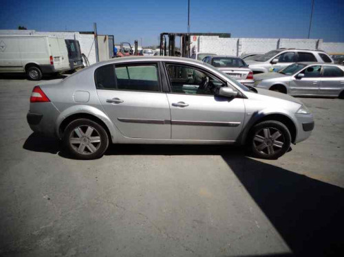  RENAULT MEGANE II BERLINA 5P 