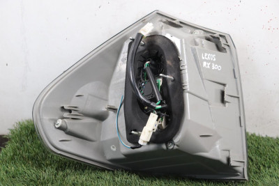 PILOTO TRASERO DERECHO, LEXUS, RX 300 (MCU15)