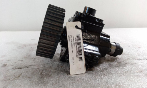  BOMBA INYECCION OPEL ASTRA H BERLINA 