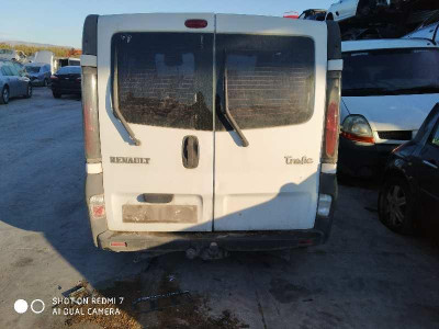 RENAULT TRAFIC II COMBI