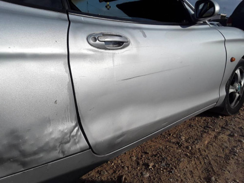 PUERTA DELANTERA DERECHA Hyundai COUPE (J2) 