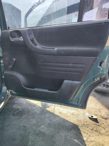 GUARNECIDO PUERTA TRASERA DERECHA OPEL ZAFIRA A 