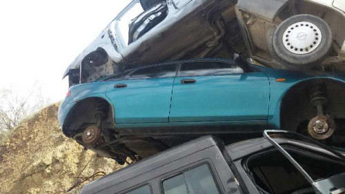 MAZDA 323 C/F/S BERLINA (BA) — автомобиль-донор на запчасти 