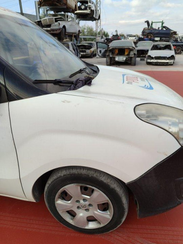 OPEL COMBO D — автомобиль-донор на запчасти 