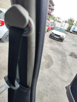 CINTURON SEGURIDAD DELANTERO IZQUIERDO