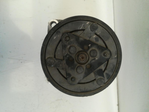  COMPRESOR AIRE ACONDICIONADO 