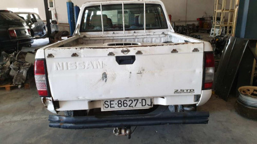  NISSAN PICKUP (D22) 