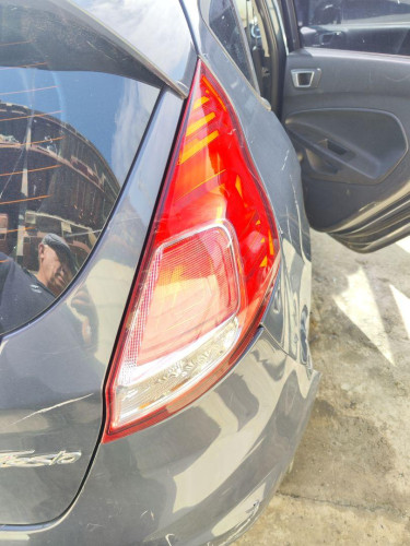 PILOTO TRASERO DERECHO Ford FIESTA (CNN) 