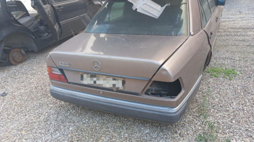 MERCEDES-BENZ CLASE E (BM 124) FAMILIAR 