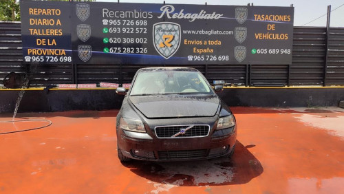  VOLVO S40 BERLINA 