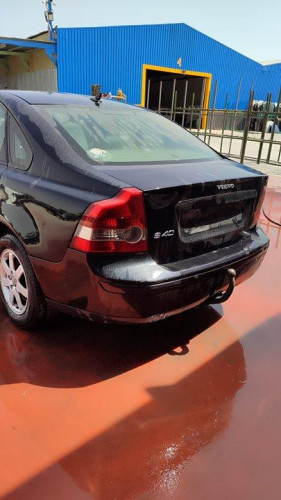  VOLVO S40 BERLINA 